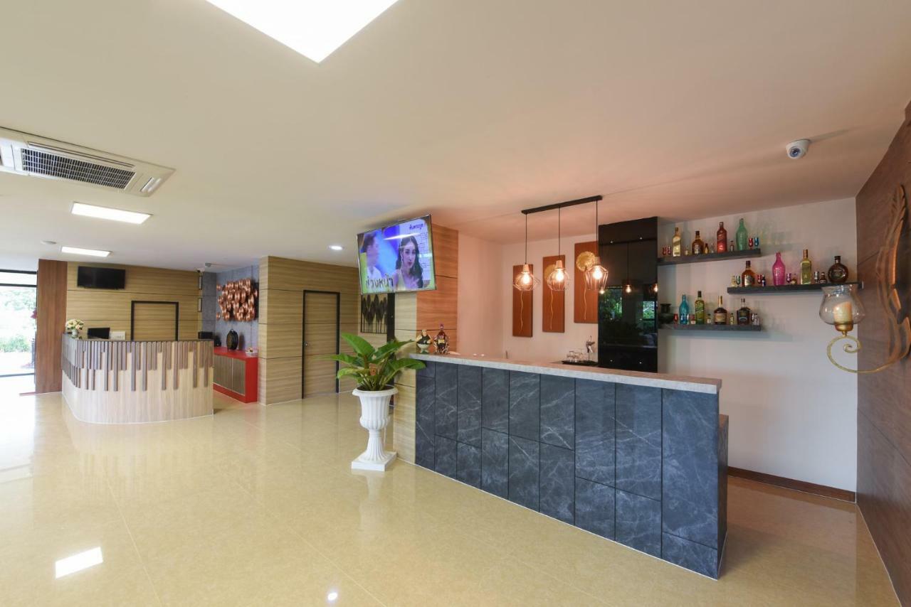 Wish Hotel Ubon Ubon Ratchathani Bagian luar foto