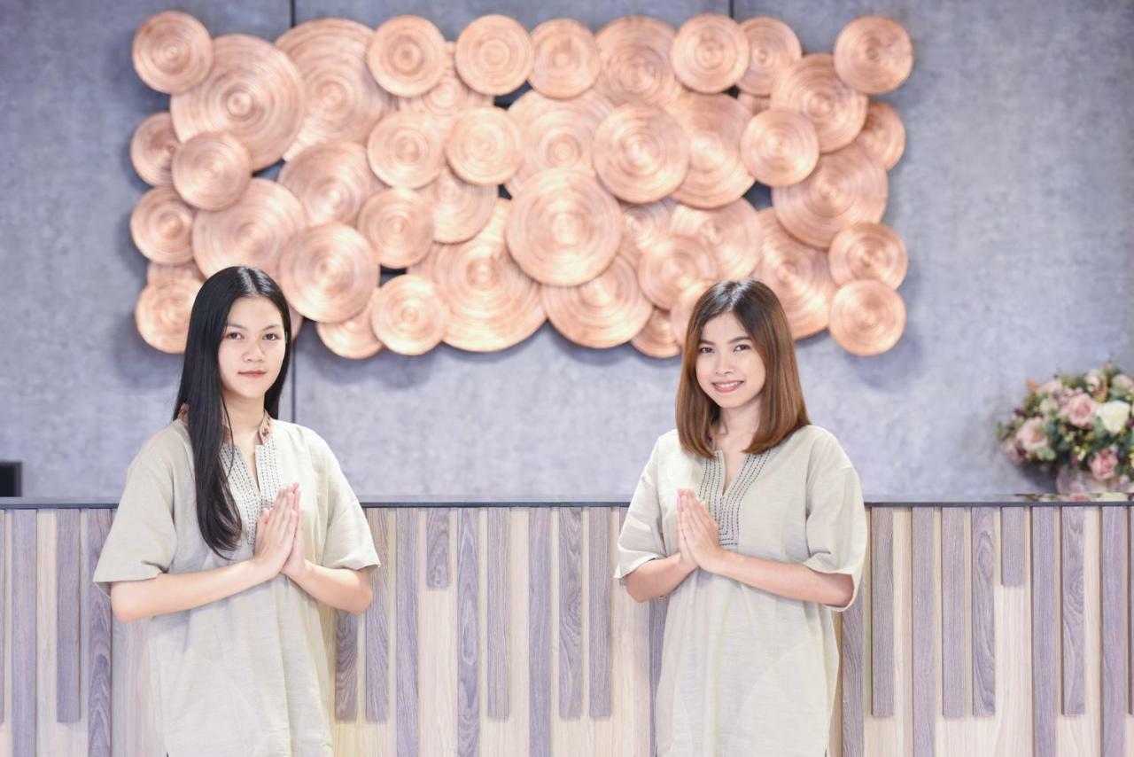Wish Hotel Ubon Ubon Ratchathani Bagian luar foto